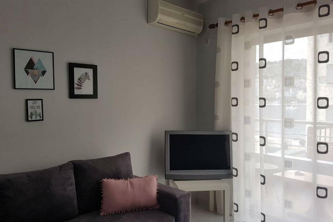 Stylish Seaview House Daire Sarandë Dış mekan fotoğraf