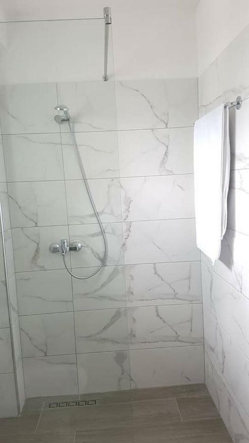 Stylish Seaview House Daire Sarandë Dış mekan fotoğraf