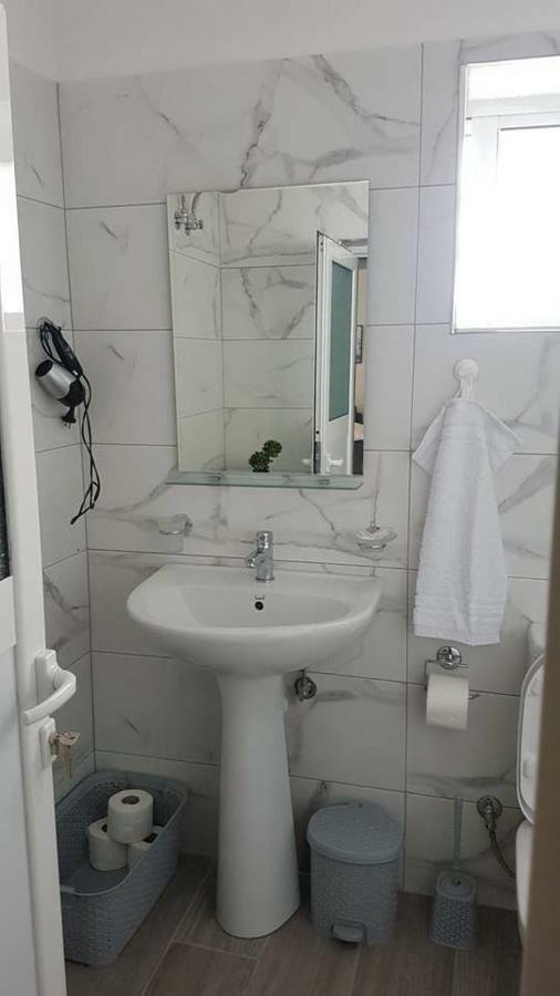 Stylish Seaview House Daire Sarandë Dış mekan fotoğraf